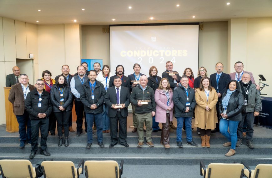 Conductores de APS celebraron su día con reconocimiento a pares